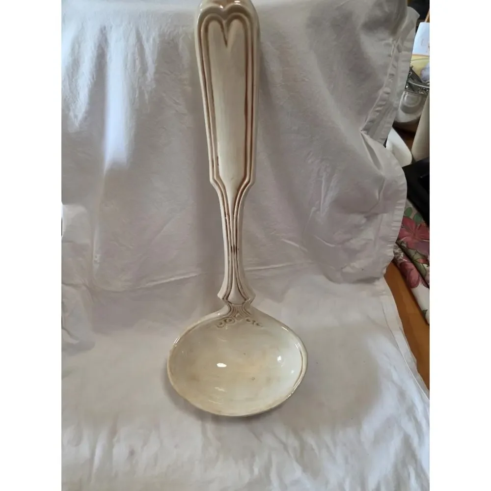 Vtg Ceramic 17
